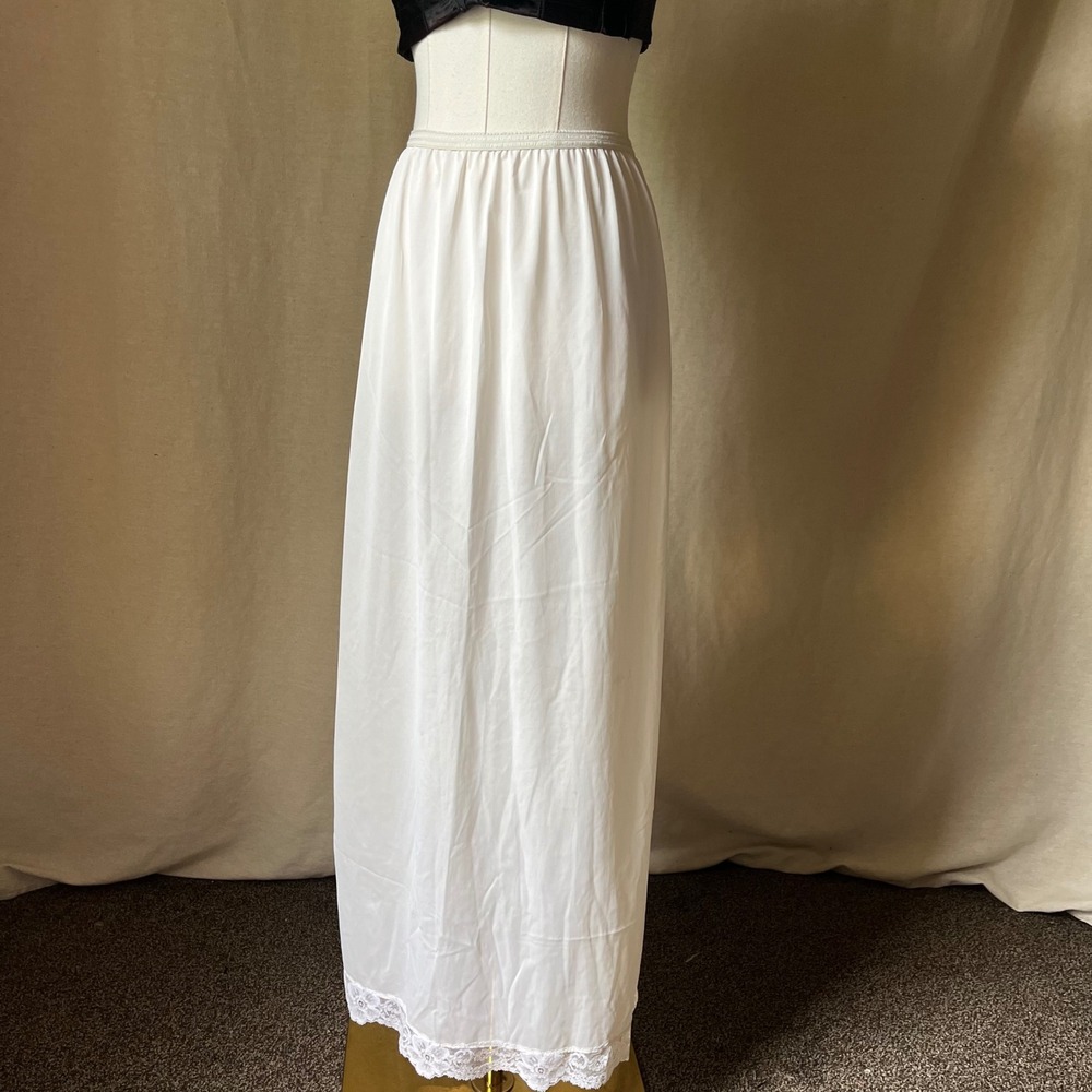 Vintage White Half Slip Skirt Lace Hem Nylon Lingerie Medium